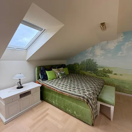 Bed & Breakfast Lily Rose *